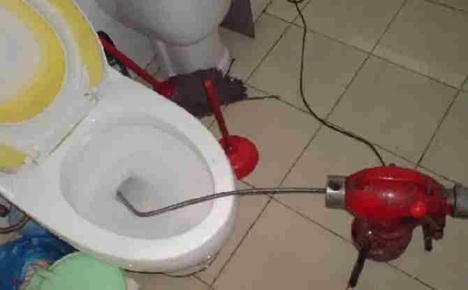 双滦马桶通下水